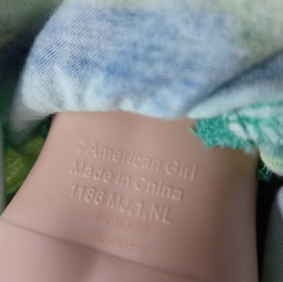 American Girl Wellie Wishers 15" Willa Doll with 4 Outfits Red hair Hazel eyes - Picture 8 of 9